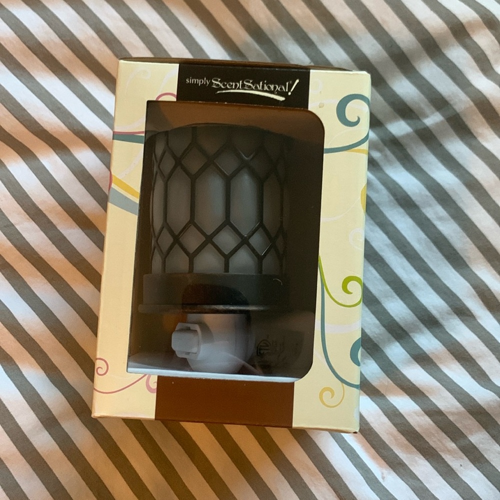 Bronze Lantern Accent Warmer